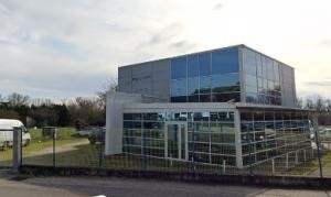 SORTIE AGEN LOCAL BUREAU BEL EMPLACEMENT COMMERCIAL